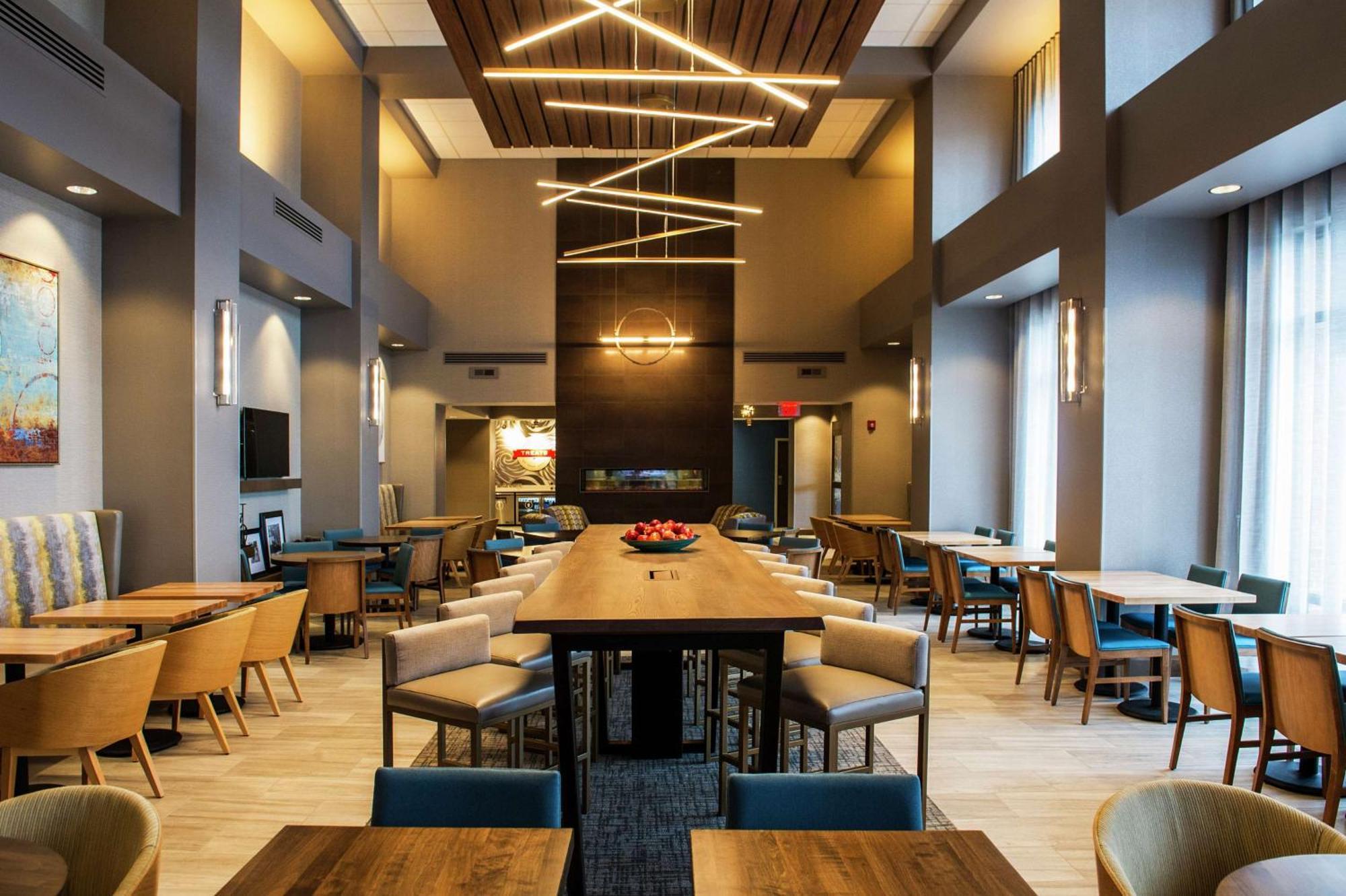 Hampton Inn & Suites/Foxborough/Mansfield Esterno foto