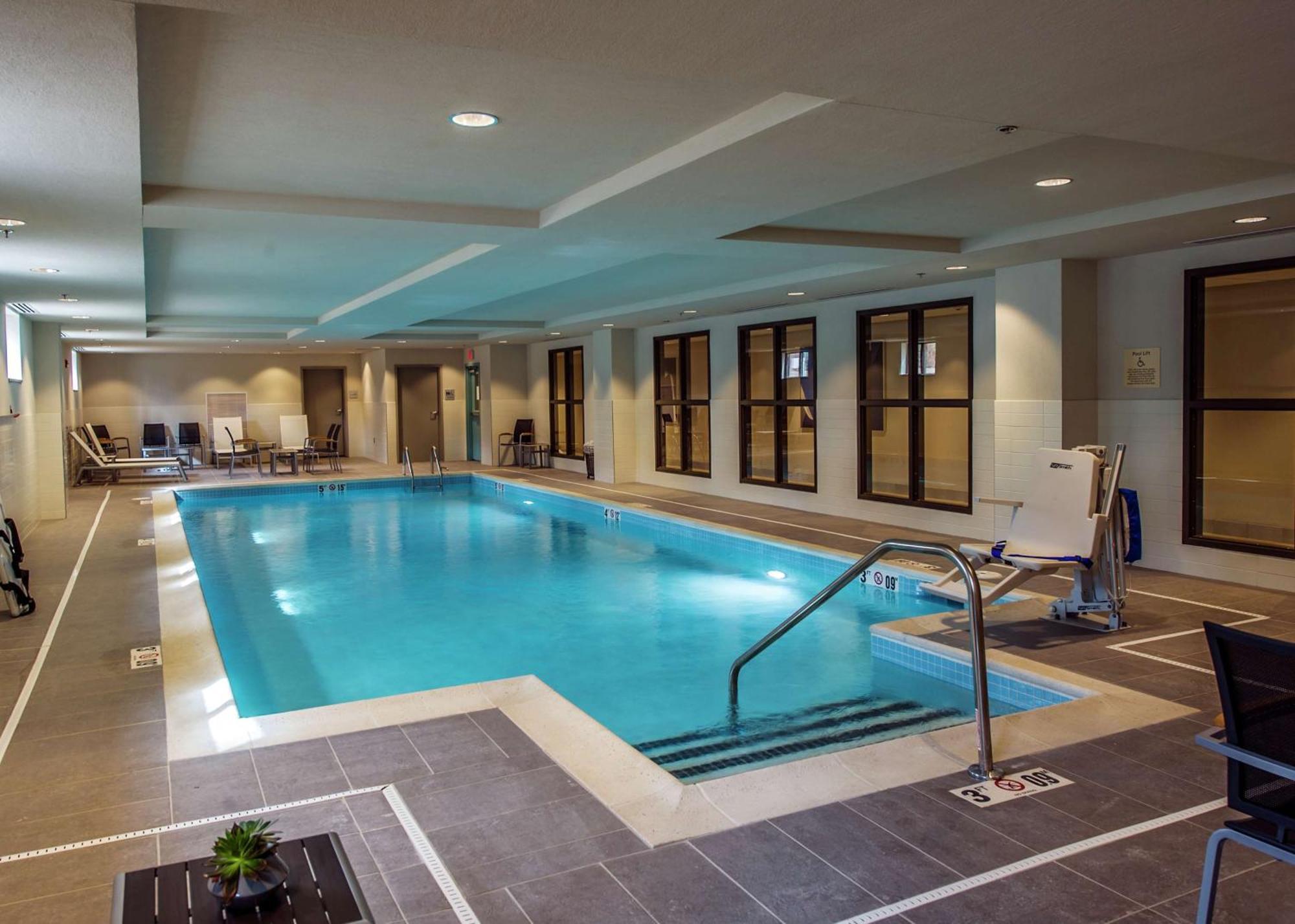 Hampton Inn & Suites/Foxborough/Mansfield Esterno foto